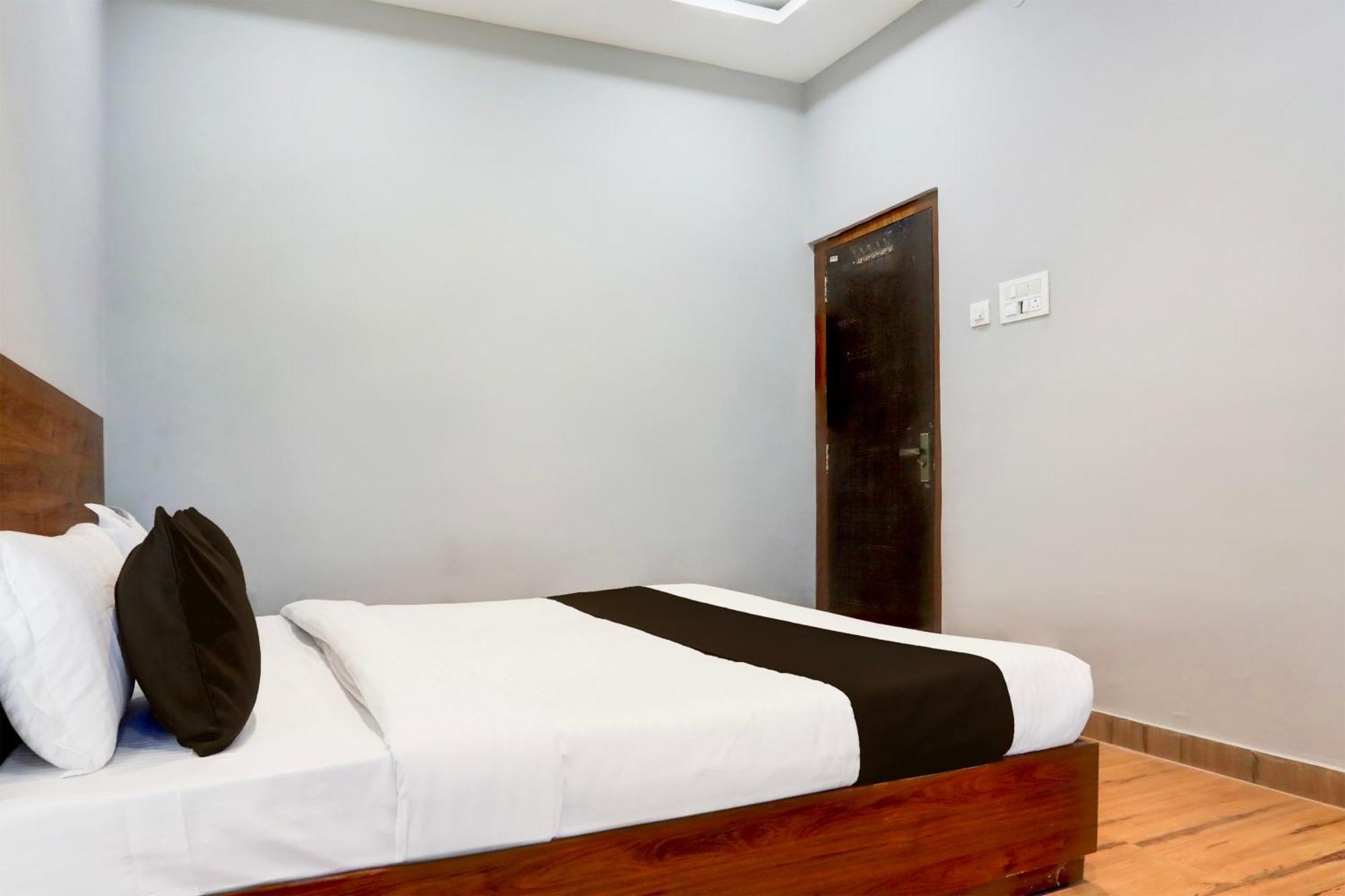 Hotel O Currency Inn Райпур Екстер'єр фото